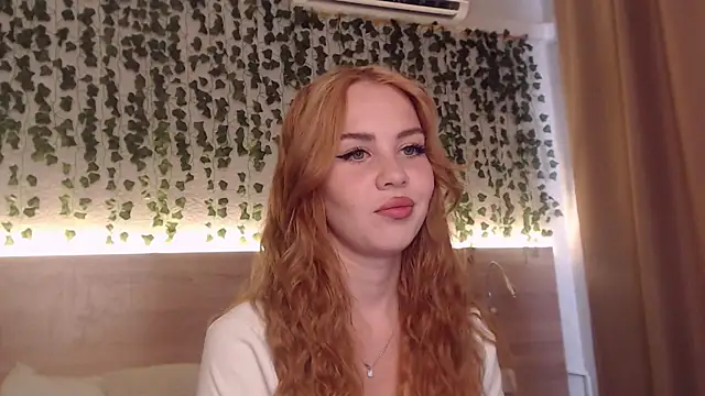 Snapshot of IvyAngel chatting on 07/03/26, 01:50 IvyAngel online show from 07/03/26, 01:50