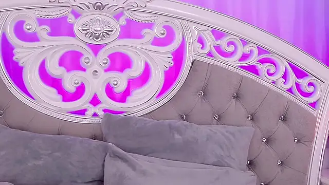 IvyAngel online show from 02/25/25, 08:00