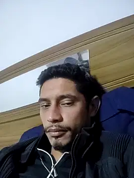 Snapshot of deivit61 chatting on 06/21/26, 04:18 deivit61 online show from 06/21/26, 04:18