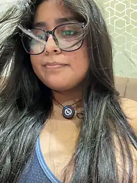 virginbrunette99 online show from 06/02/26, 04:34