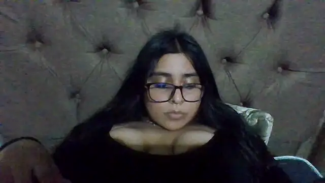 Snapshot of virginbrunette99 chatting on 03/15/25, 02:35 virginbrunette99 online show from 03/15/25, 02:35