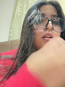 Snapshot of virginbrunette99 chatting on 02/26/26, 07:41 virginbrunette99 online show from 02/26/26, 07:41