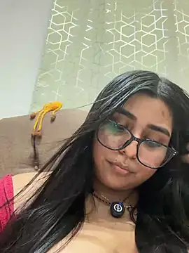 Snapshot of virginbrunette99 chatting on 07/16/26, 06:10 virginbrunette99 online show from 07/16/26, 06:10