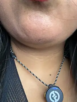 virginbrunette99 online show from 03/06/26, 05:57