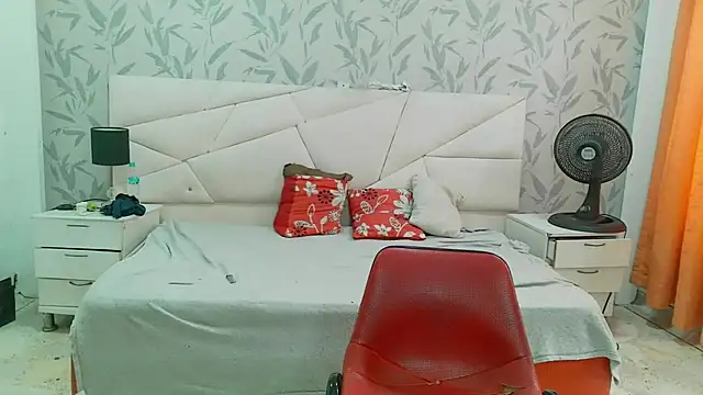 SexyPamela69 online show from 04/24/26, 06:21
