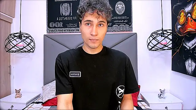 Snapshot of buddy_whitte chatting on 12/17/25, 12:10 buddy whitte online show from 12/17/25, 12:10