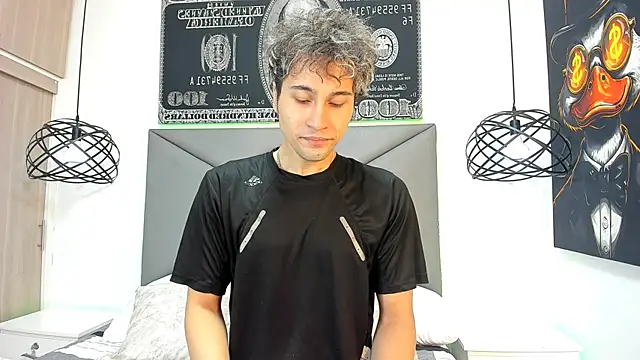 Snapshot of buddy_whitte chatting on 11/04/25, 11:58 buddy whitte online show from 11/04/25, 11:58