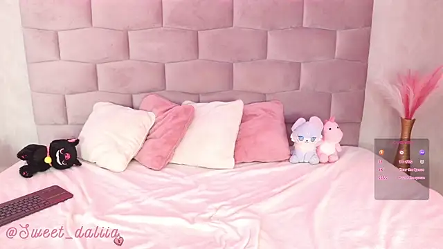 DaliaCruz online show from 11/03/25, 06:44