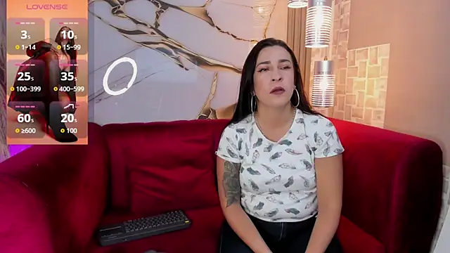 Bella williamss  online show from 10/20/25, 07:36