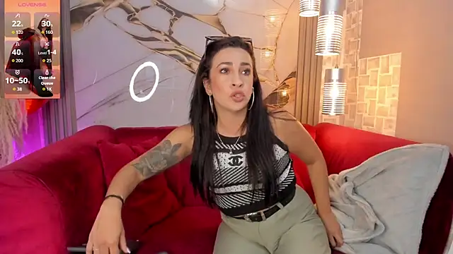 Bella williamss  online show from 11/05/25, 07:50