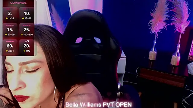 Bella williamss  online show from 03/01/25, 08:10