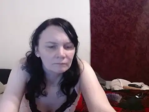 Snapshot of Hotmodel1984 chatting on 02/05/25, 03:23 Hotmodel1984 online show from 02/05/25, 03:23