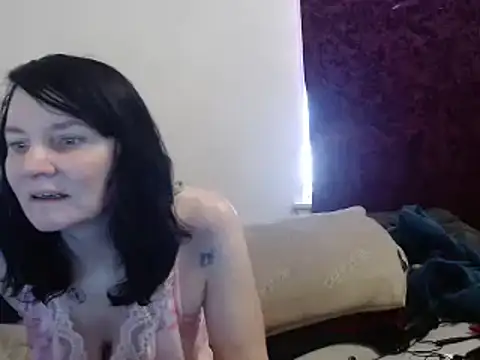 Snapshot of Hotmodel1984 chatting on 01/22/25, 05:49 Hotmodel1984 online show from 01/22/25, 05:49