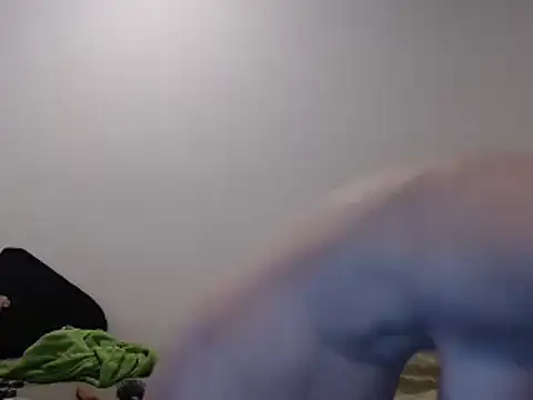 Hotmodel1984 online show from 03/09/26, 04:10