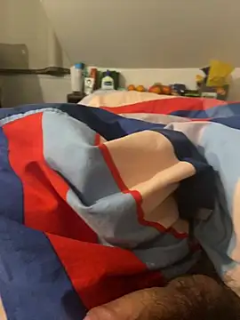 zou 9997 online show from 04/22/26, 02:18