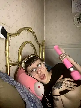 KititA12 online show from 09/24/25, 12:11