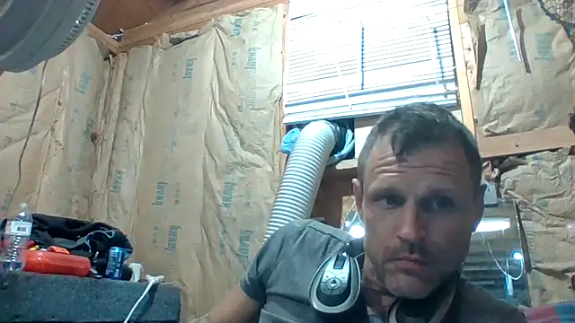 Snapshot of SillyRabbitz chatting on 09/23/25, 04:41 SillyRabbitz online show from 09/23/25, 04:41