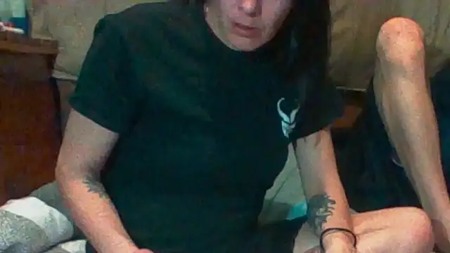 Snapshot of SillyRabbitz chatting on 02/25/25, 07:49 SillyRabbitz online show from 02/25/25, 07:49