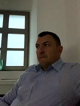 Mike8523 online show from 11/11/25, 05:24