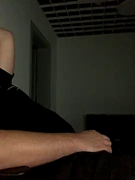 Mike8523 online show from 10/26/25, 05:24