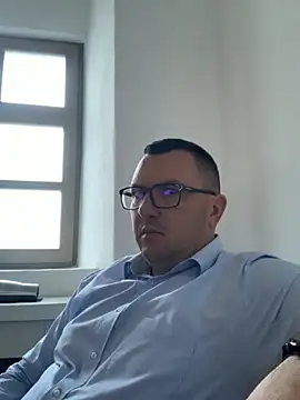 Mike8523 online show from 11/07/25, 05:45