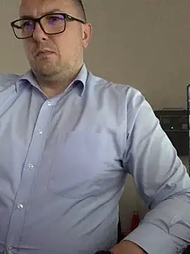 Mike8523 online show from 02/12/26, 03:45