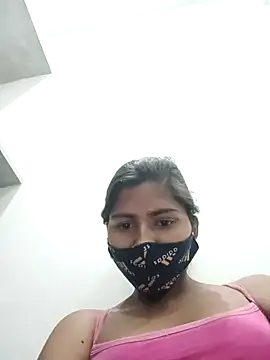 Snapshot of heena-3678 chatting on 03/11/25, 06:30 heena-3678 online show from 03/11/25, 06:30