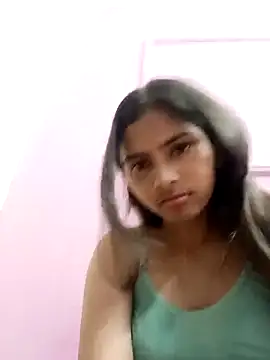 Snapshot of heena-3678 chatting on 03/28/26, 01:01 heena-3678 online show from 03/28/26, 01:01