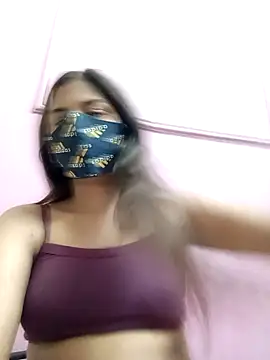 Snapshot of heena-3678 chatting on 03/13/26, 01:16 heena-3678 online show from 03/13/26, 01:16