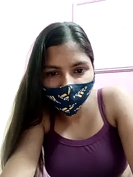 Snapshot of heena-3678 chatting on 03/11/26, 01:05 heena-3678 online show from 03/11/26, 01:05