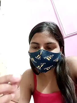 Snapshot of heena-3678 chatting on 11/01/25, 02:11 heena-3678 online show from 11/01/25, 02:11