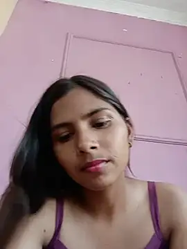 Snapshot of heena-3678 chatting on 05/31/26, 08:53 heena-3678 online show from 05/31/26, 08:53