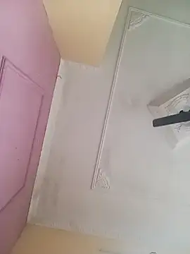 Snapshot of heena-3678 chatting on 04/02/26, 12:23 heena-3678 online show from 04/02/26, 12:23