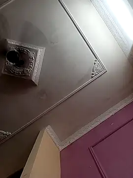 Snapshot of heena-3678 chatting on 04/10/26, 12:23 heena-3678 online show from 04/10/26, 12:23