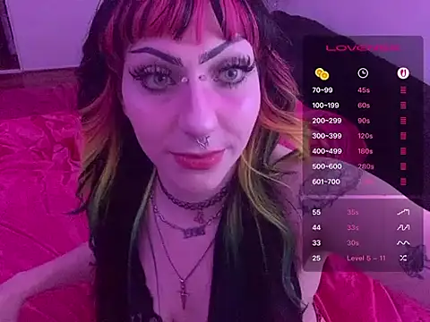 Snapshot of ChrryFoxx chatting on 06/17/26, 11:31 ChrryFoxx online show from 06/17/26, 11:31
