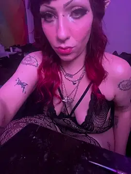 Snapshot of ChrryFoxx chatting on 02/28/25, 08:31 ChrryFoxx online show from 02/28/25, 08:31