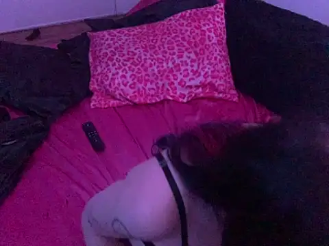 ChrryFoxx online show from 04/16/26, 11:33