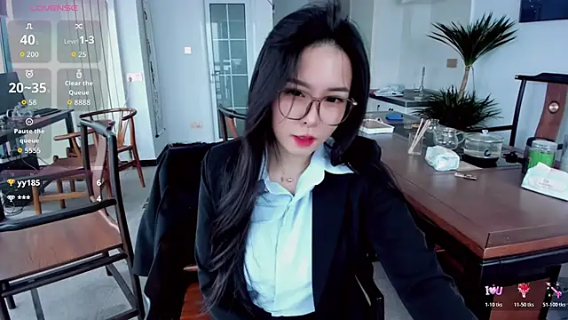 xixiya888 online show from 11/07/25, 01:21