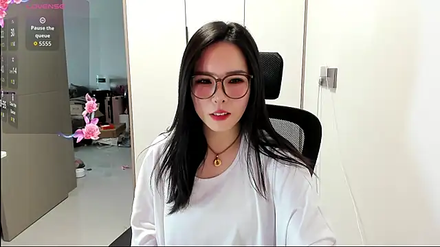 xixiya888 online show from 03/22/26, 12:58