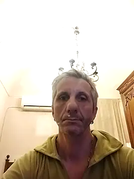 maxdaddy690 online show from 03/14/25, 01:46