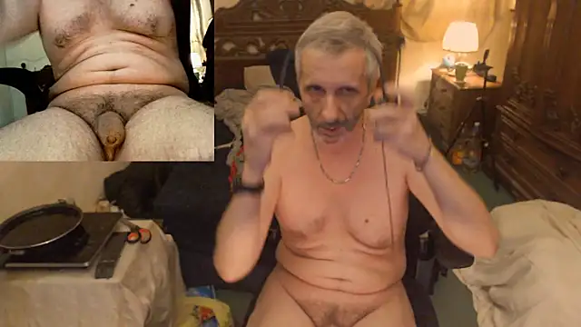 maxdaddy690 online show from 03/21/26, 12:01