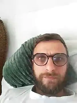 sebik122 online show from 10/04/25, 08:05