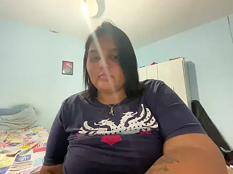 Snapshot of thataa_paixao chatting on 03/17/25, 07:48 thataa paixao online show from 03/17/25, 07:48