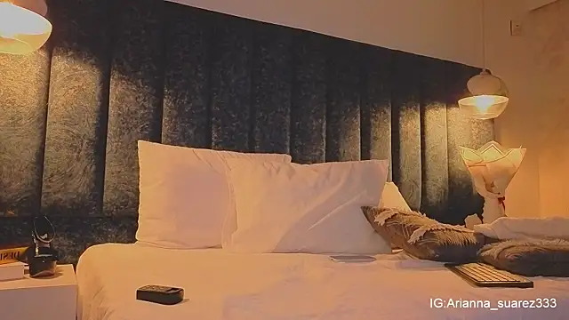 Ariannaa Suarez1 online show from 12/15/25, 07:52