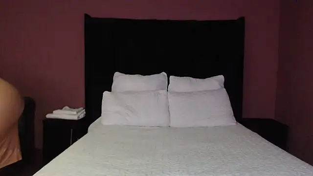 xMiAmor online show from 03/25/26, 09:08