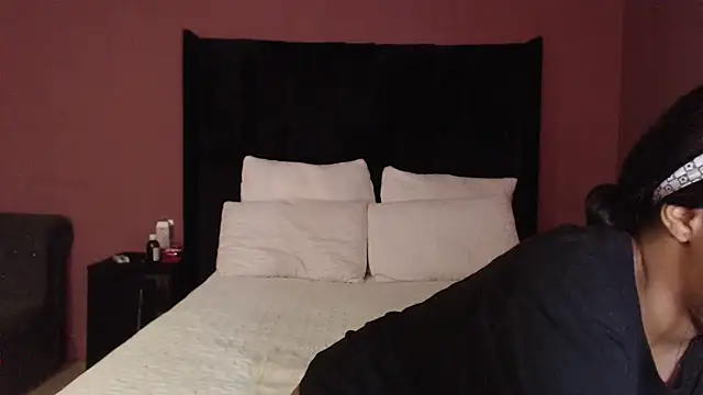 xMiAmor online show from 04/21/26, 08:43