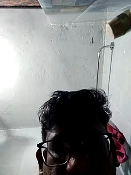 wildfun  online show from 12/03/25, 06:03