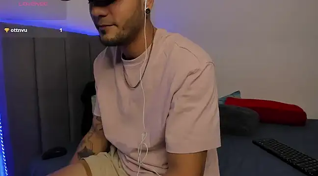 morenosiam online show from 03/16/25, 01:59