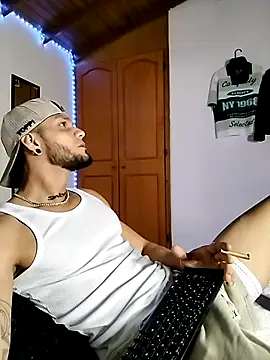 morenosiam online show from 11/16/25, 06:29