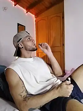 morenosiam online show from 12/04/25, 03:27